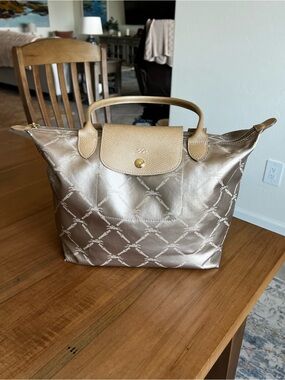 Limited Edition, Archived Longchamp Le Pliage Tote Gold Metallic